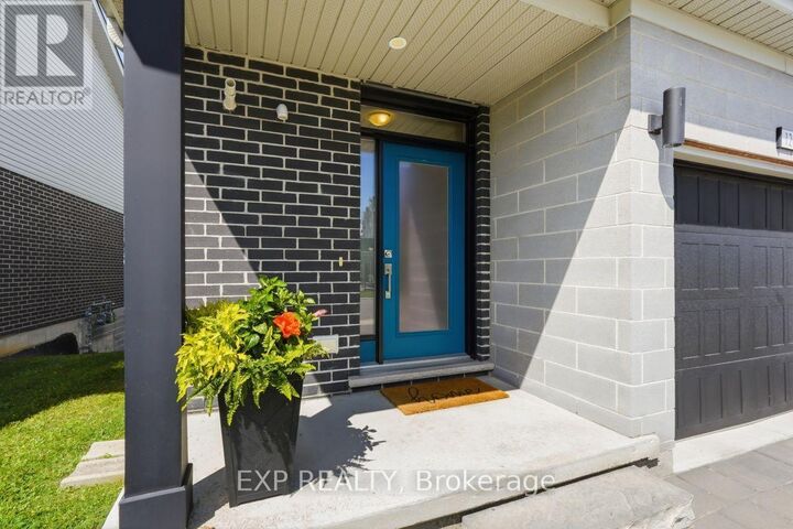 Property Photo: 177 Edgevalley Road 120 ON N5V 0C5