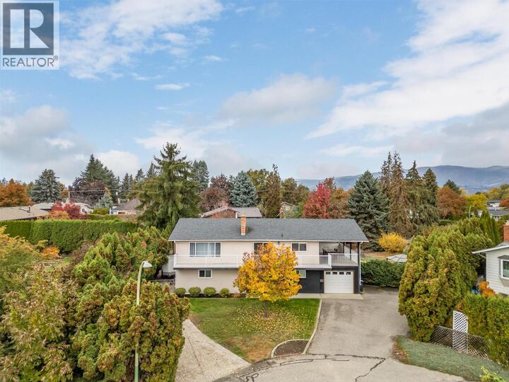 Property Photo: 790 Torrs Court BC V1W 1B5