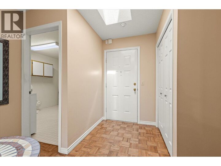 Property Photo: 1170 Brookside Avenue 302 BC V1Y 5T4