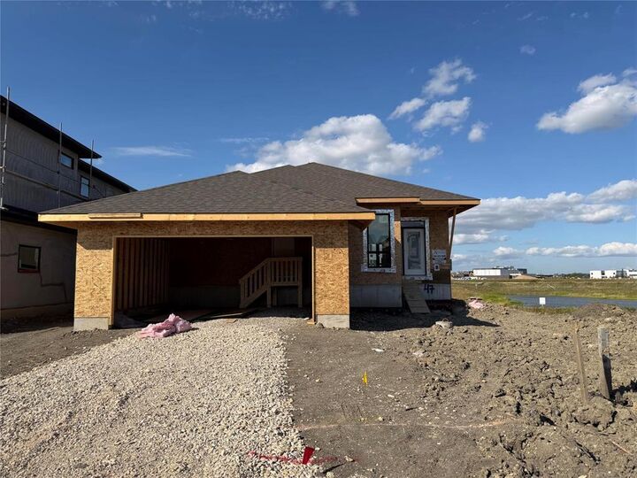 Property Photo: 47 Oasis Bend MB R3Y 2K4