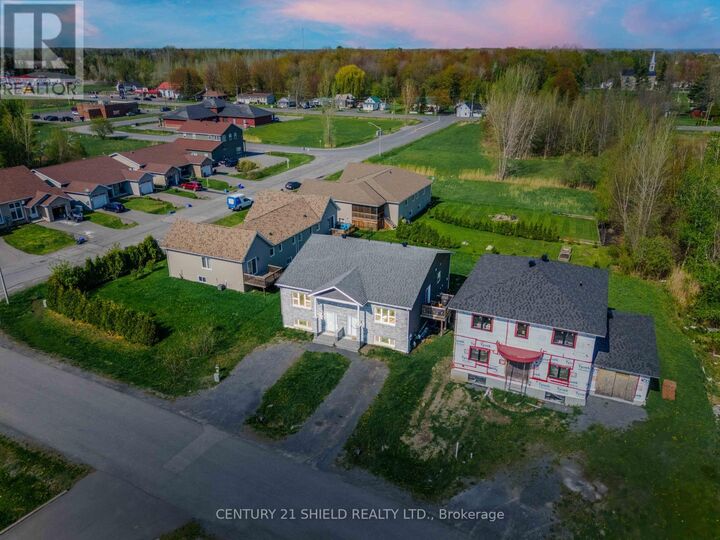 Photo de la propriété: 6373 Monument Way ON K0C 2C0
