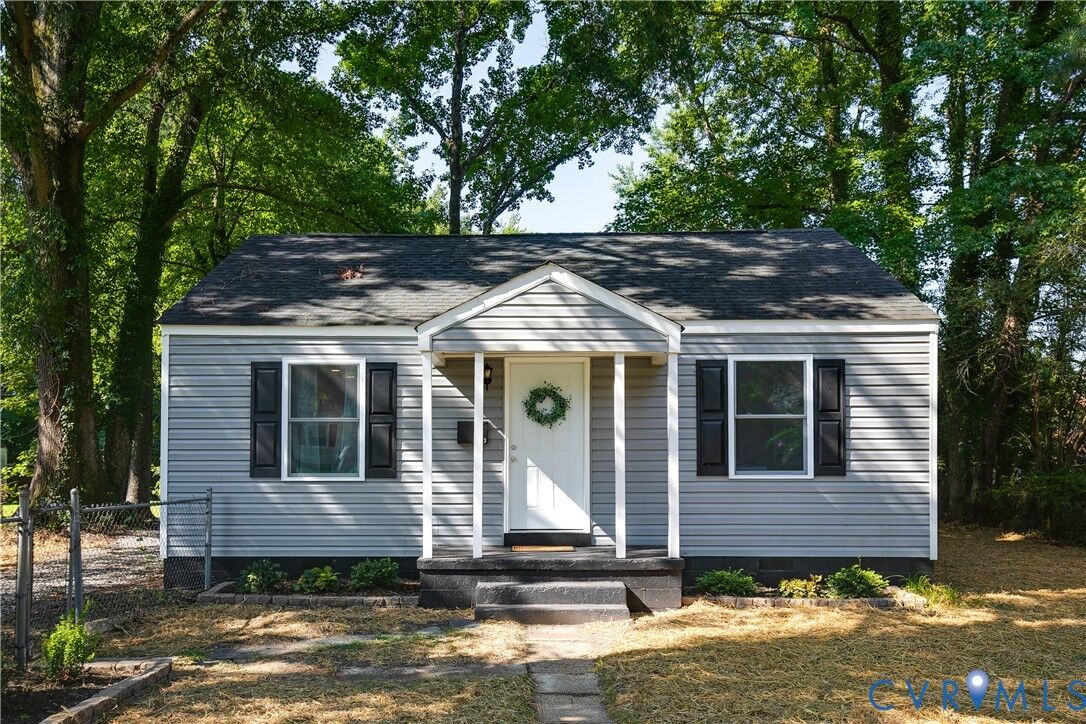 Property Photo:  5943 Wainwright Drive  VA 23225 