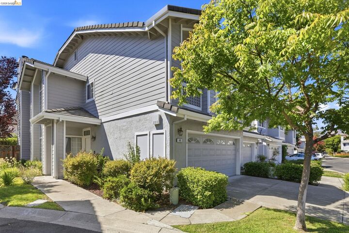 Property Photo: 105 Heritage Park Dr CA 94506