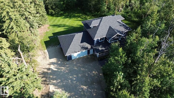 Photo de la propriété: 267 Rge Road 20 AB T7Z 2V2