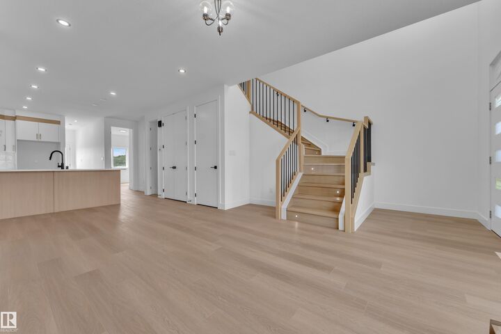 Property Photo: 512 Robinson Boulevard AB T9E 1P8