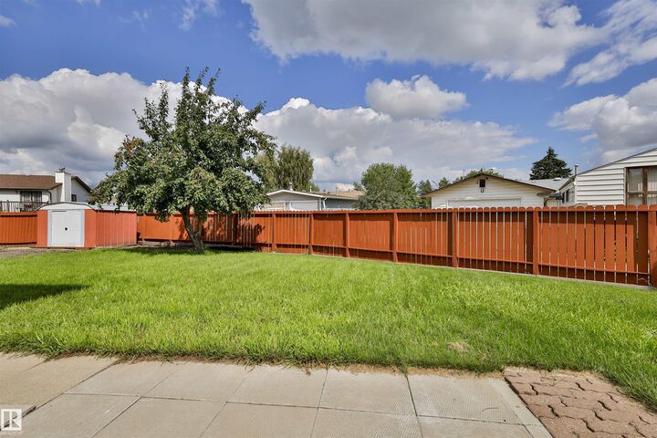 Property Photo:  12229 39 Street NW  AB T5W 2K2 