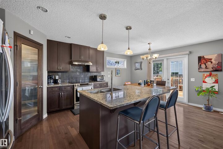 Property Photo:  16515 139 Street NW  AB T6V 0H4 