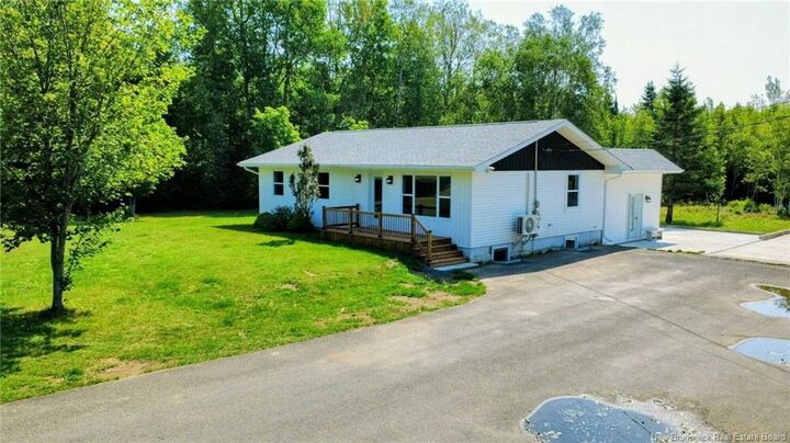 Property Photo:  1318 Chem. Saulnier O  NB E1X 2J5 