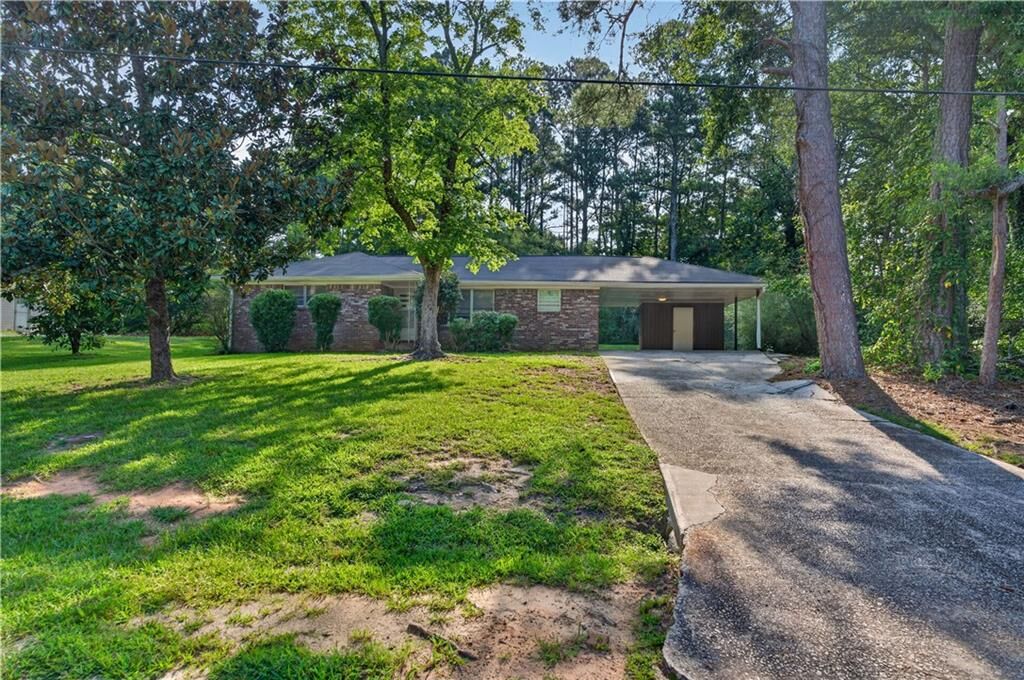 Property Photo: 4231 Renda Place GA 30127