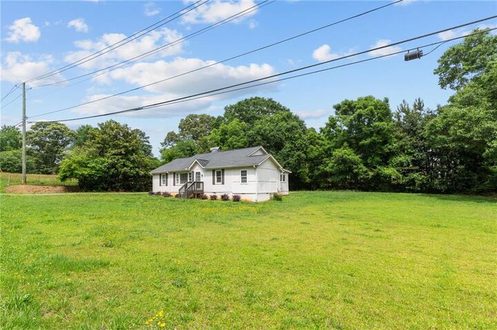 Property Photo:  641 Highway 23 NW  GA 30024 