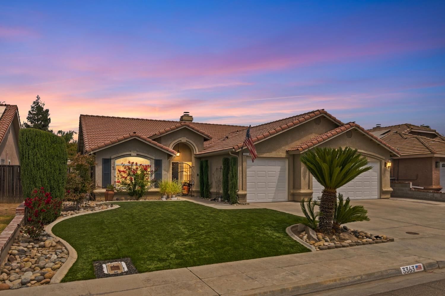 Property Photo: 3363 Cambria Avenue CA 93637
