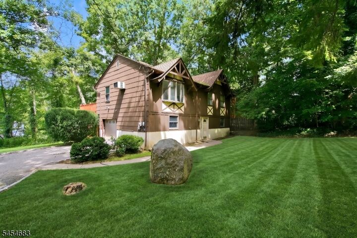 Property Photo: 20 Waterloo Rd NJ 07874