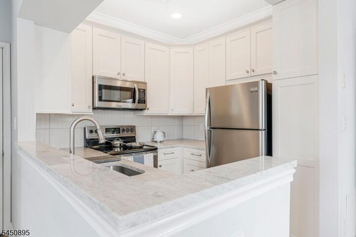 Property Photo: 1 Teal Lane Condo NJ 07921
