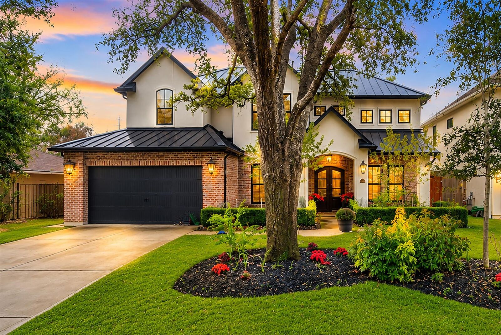 Property Photo:  4719 Waring Street  TX 77027 