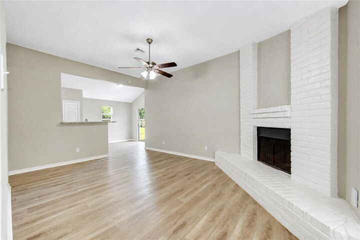 Property Photo:  15814 Murrelet Court  TX 77396 