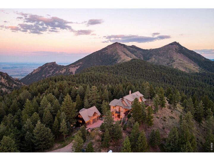Property Photo:  2717 Bison Dr  CO 80302 
