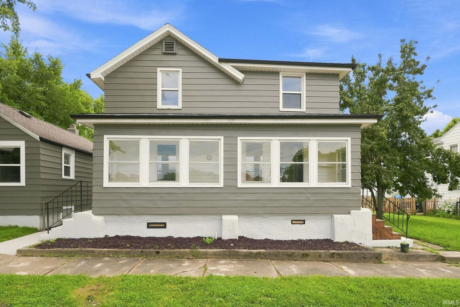 Property Photo: 417/415 Pasadena Drive IN 46807