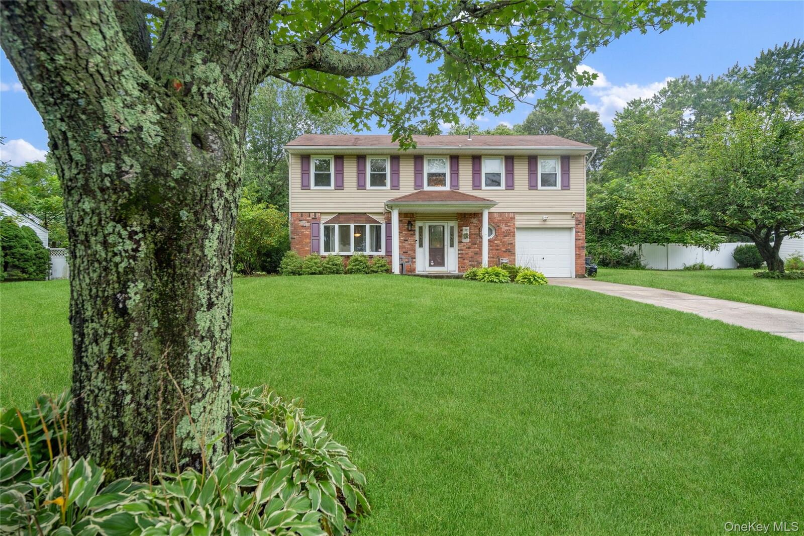 Property Photo:  28 Block Boulevard  NY 11776 