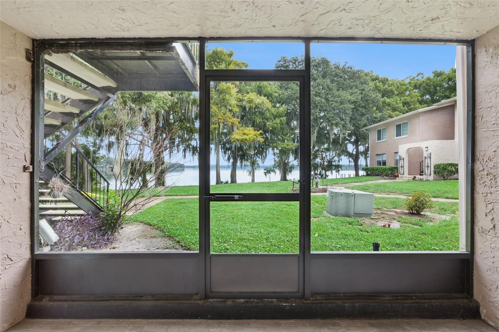 Property Photo:  1183 Paseo Del Mar A  FL 32707 