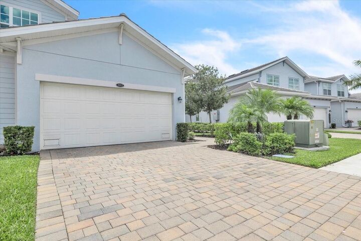 Property Photo: 14120 Poppy Field Loop 3812 FL 33955