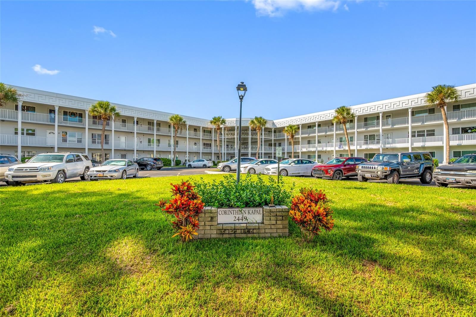 Property Photo: 2449 Columbia Drive 17 FL 33763