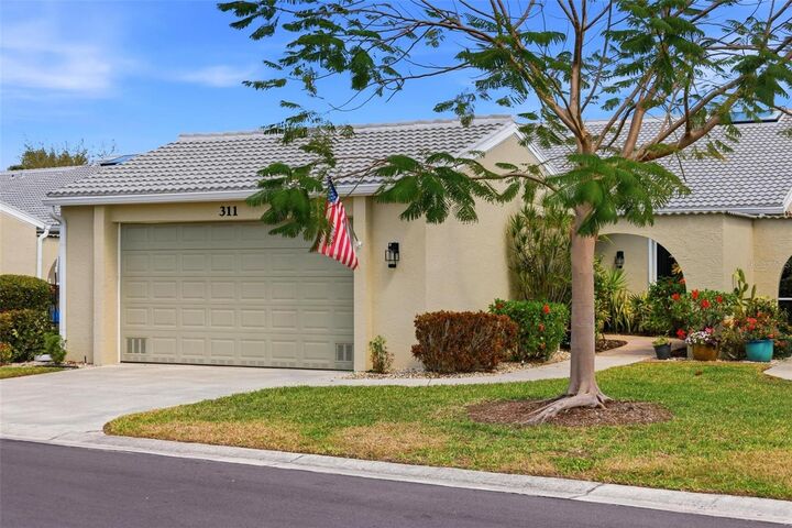 Property Photo: 2521 W Marion Avenue 311 FL 33950