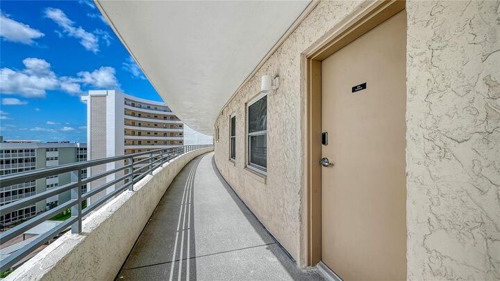 Property Photo: 6300 Midnight Pass Road 809 FL 34242