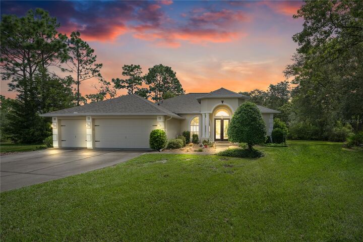 Property Photo: 1 Colubrina Court FL 34446