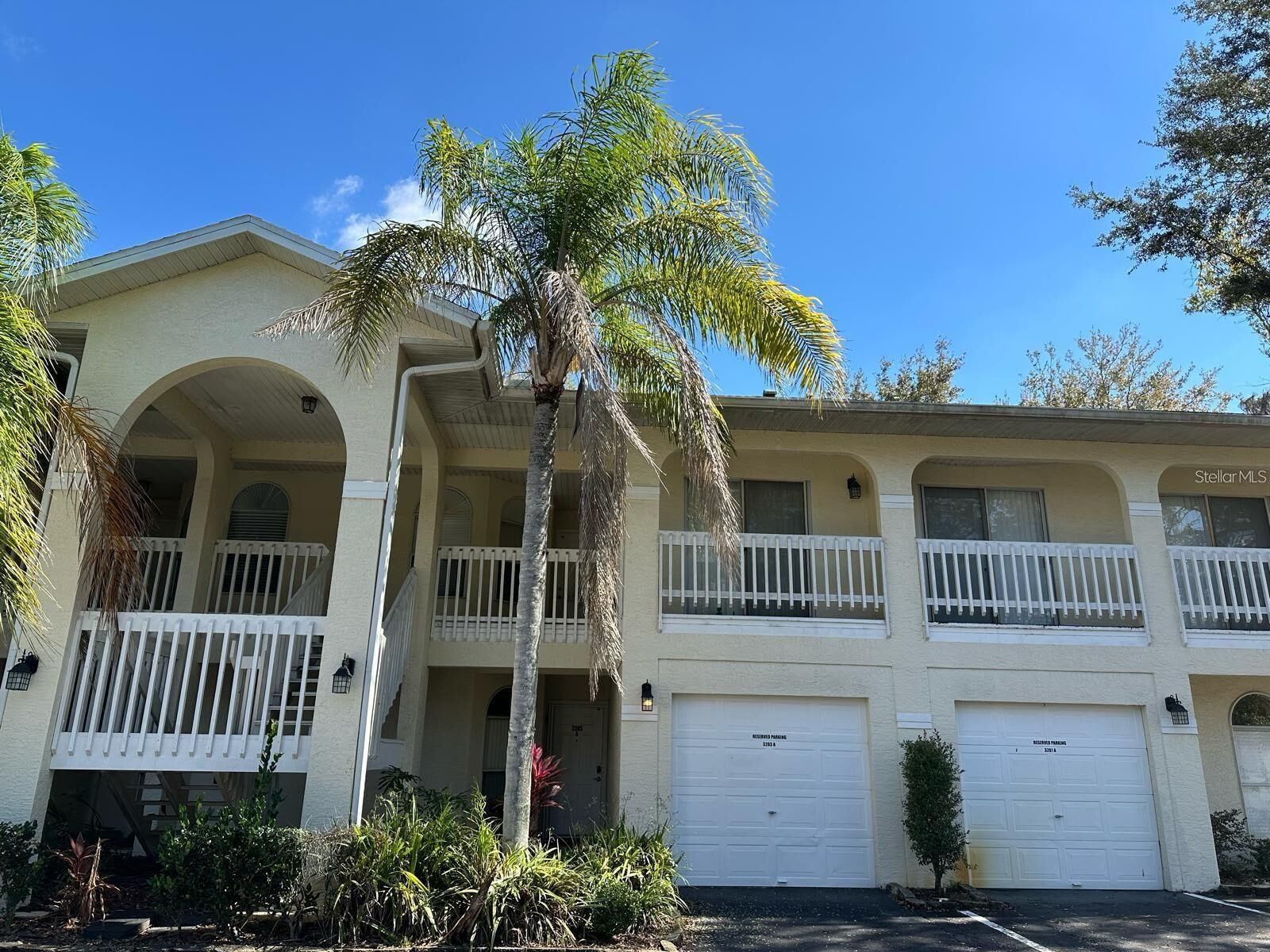 Property Photo:  3205 Sabal Palms Court B  FL 34747 