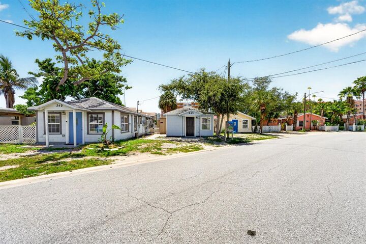 Property Photo:  249 Boca Ciega Drive  FL 33708 