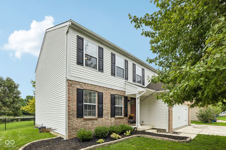 Property Photo: 7974 Cobblesprings Drive IN 46123