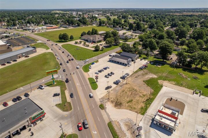 Property Photo: 808 S Main Street MO 63801