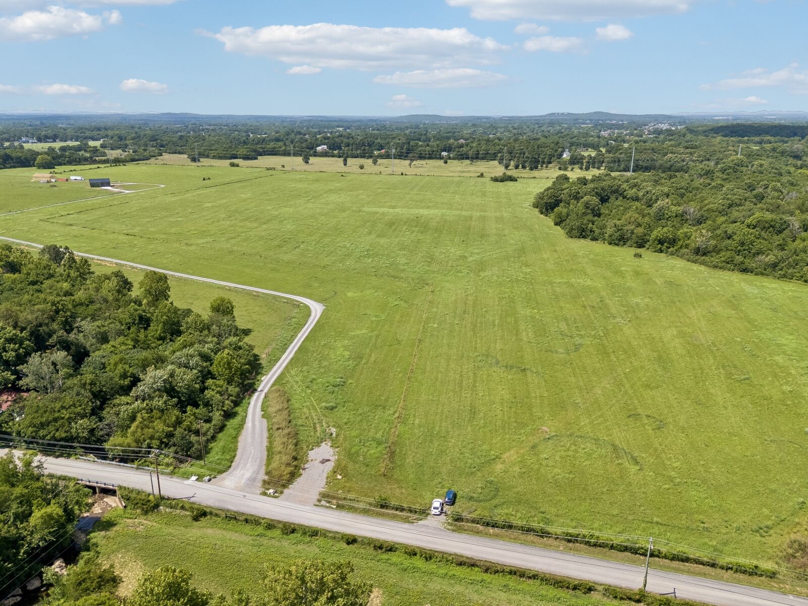 Property Photo:  900 Old Christiana Road  TN 37037 