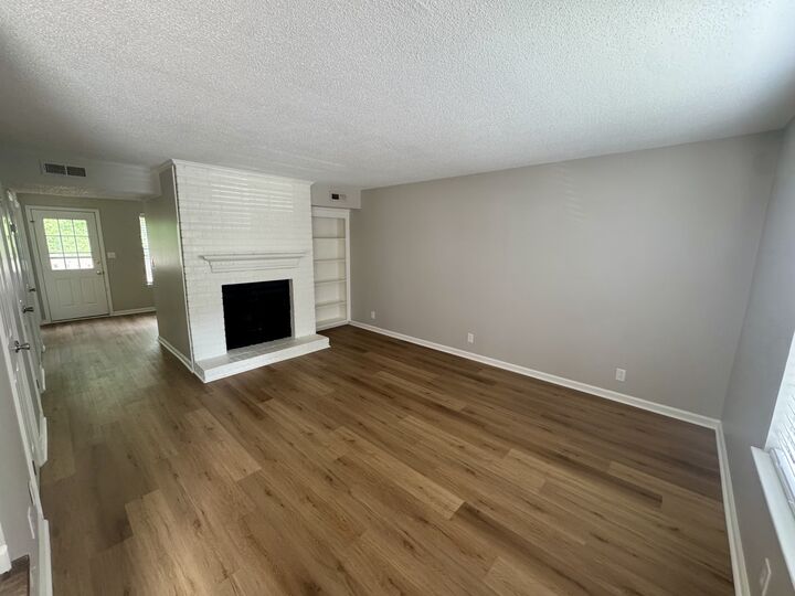 Property Photo: 169 Edgewood Dr TN 37075