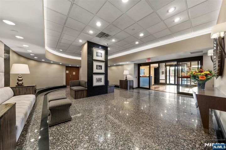 Property Photo: 800 Palisade Avenue 1804 NJ 07024