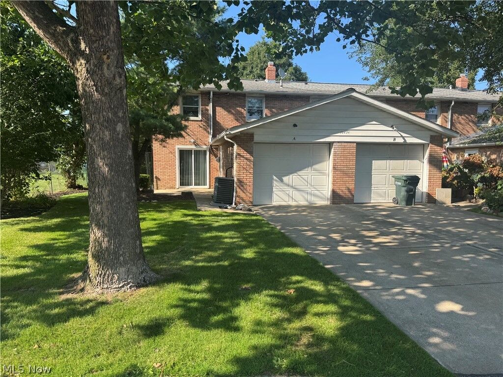 Property Photo: 24620 Clareshire Drive 3A OH 44070