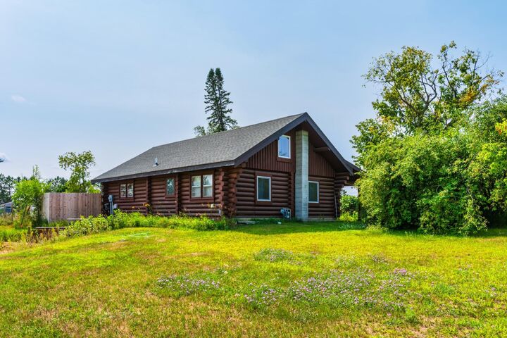 Property Photo:  718 Stoner Avenue SE  MN 56601 