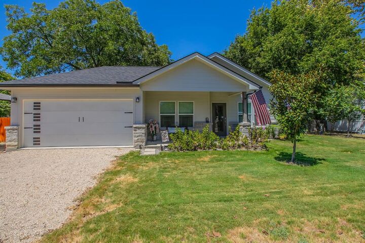 Property Photo:  114 Goodwin Lane  TX 76557 