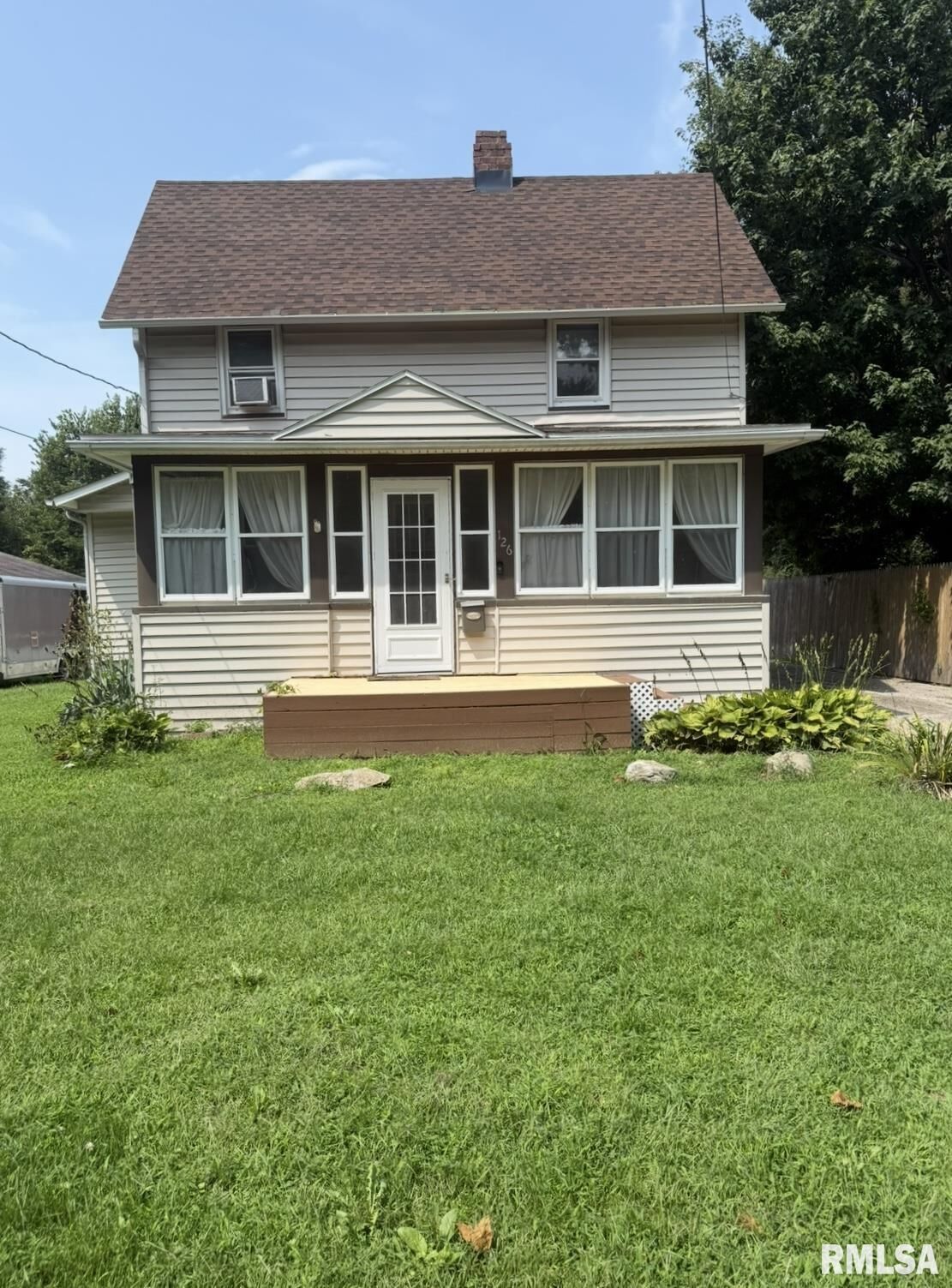 Property Photo: 126 Fulton Street IL 61401