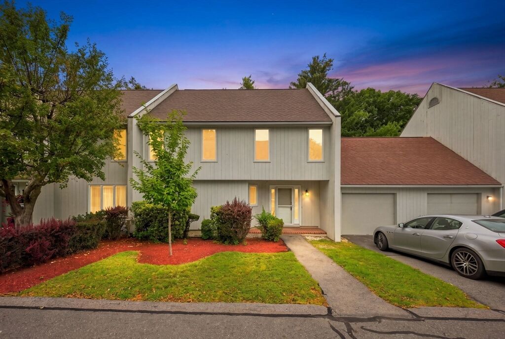Property Photo:  34 Woodland Park Dr 34  MA 01830 