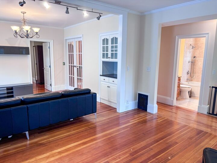 Property Photo:  36 Oxford 36  MA 02478 