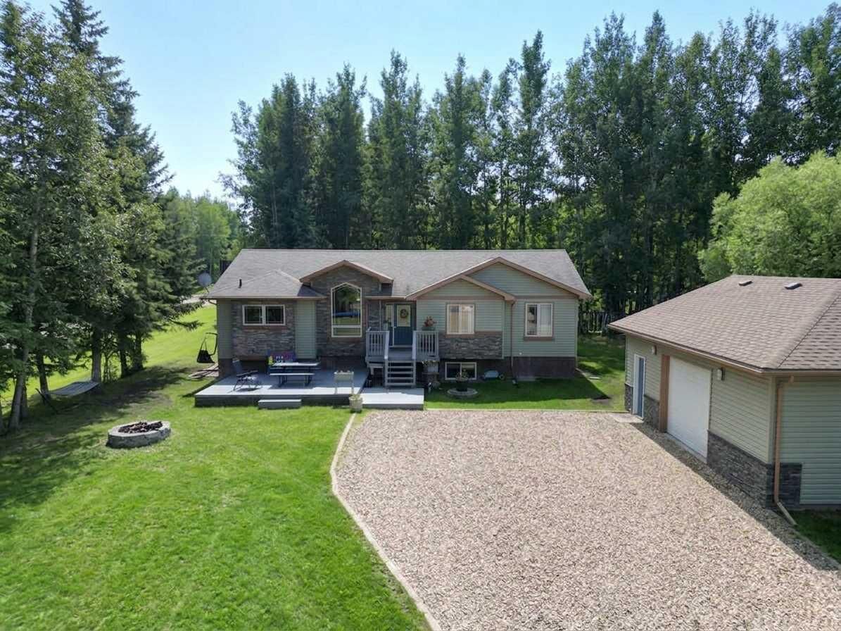 Property Photo:  170 David Drive  AB T9S 1S3 