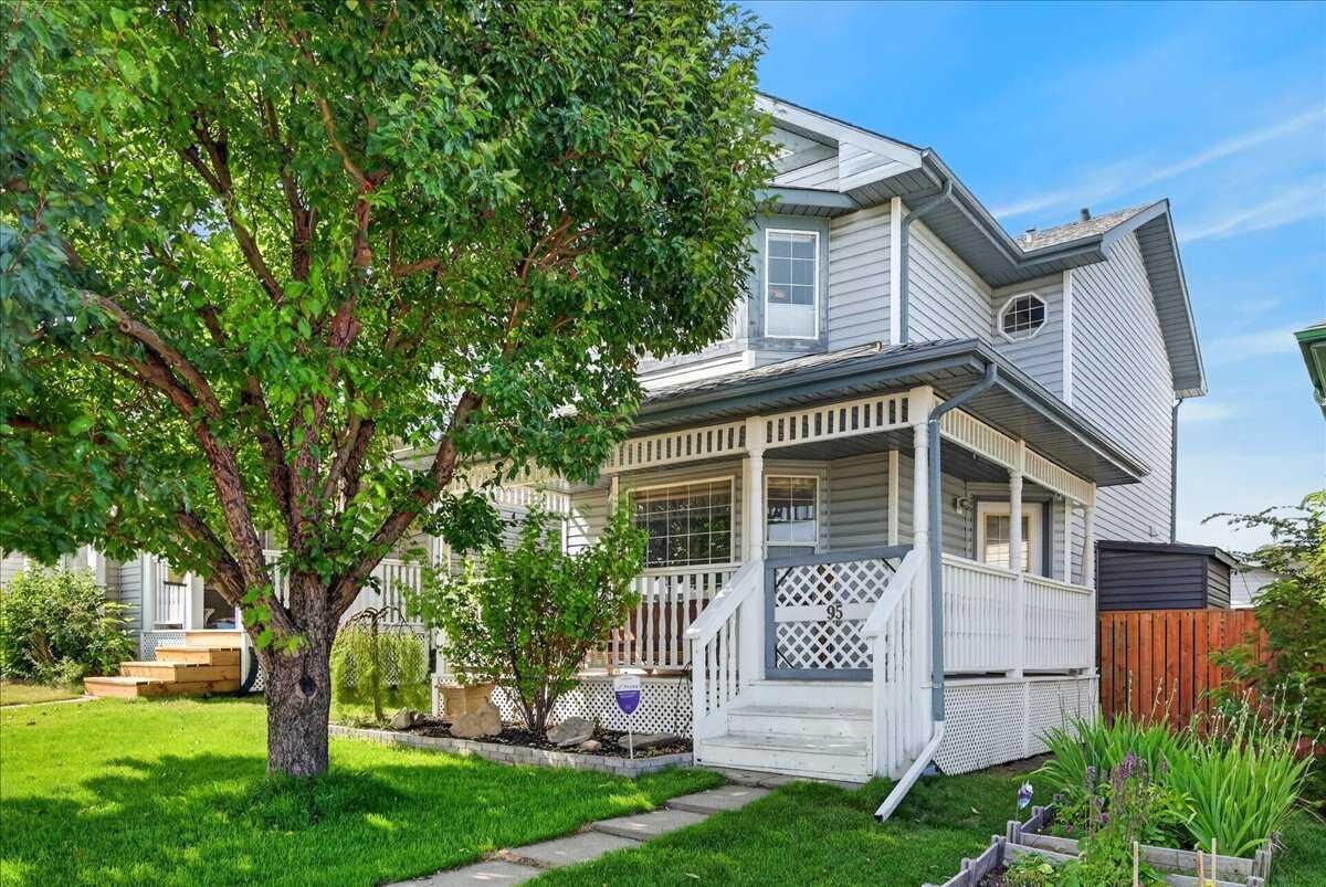 Property Photo: 95 Hidden Point NW AB T3A 5P5