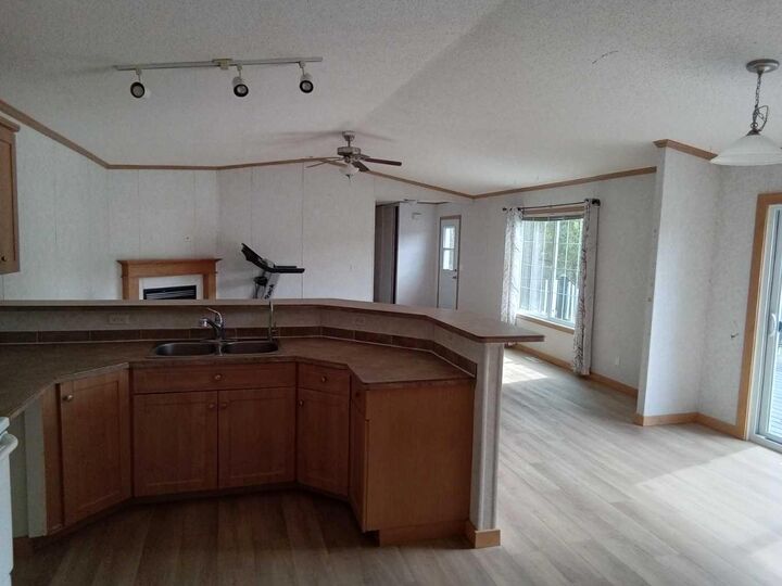 Property Photo:  6 Second Avenue SW  AB T0G 1J0 