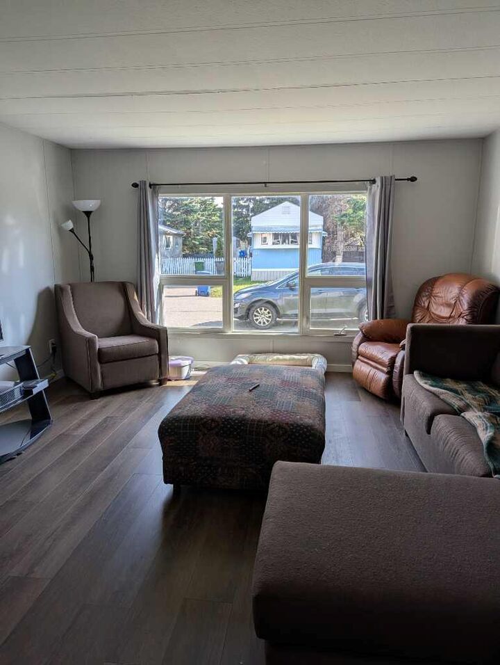 Property Photo: 5344 76 Street 148 AB T4P 2A6
