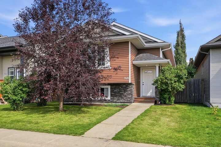 148 Vickers Close — photo 1