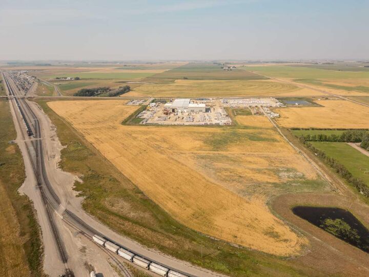 Property Photo: None Hwy 3 Highway AB T0L 0V0