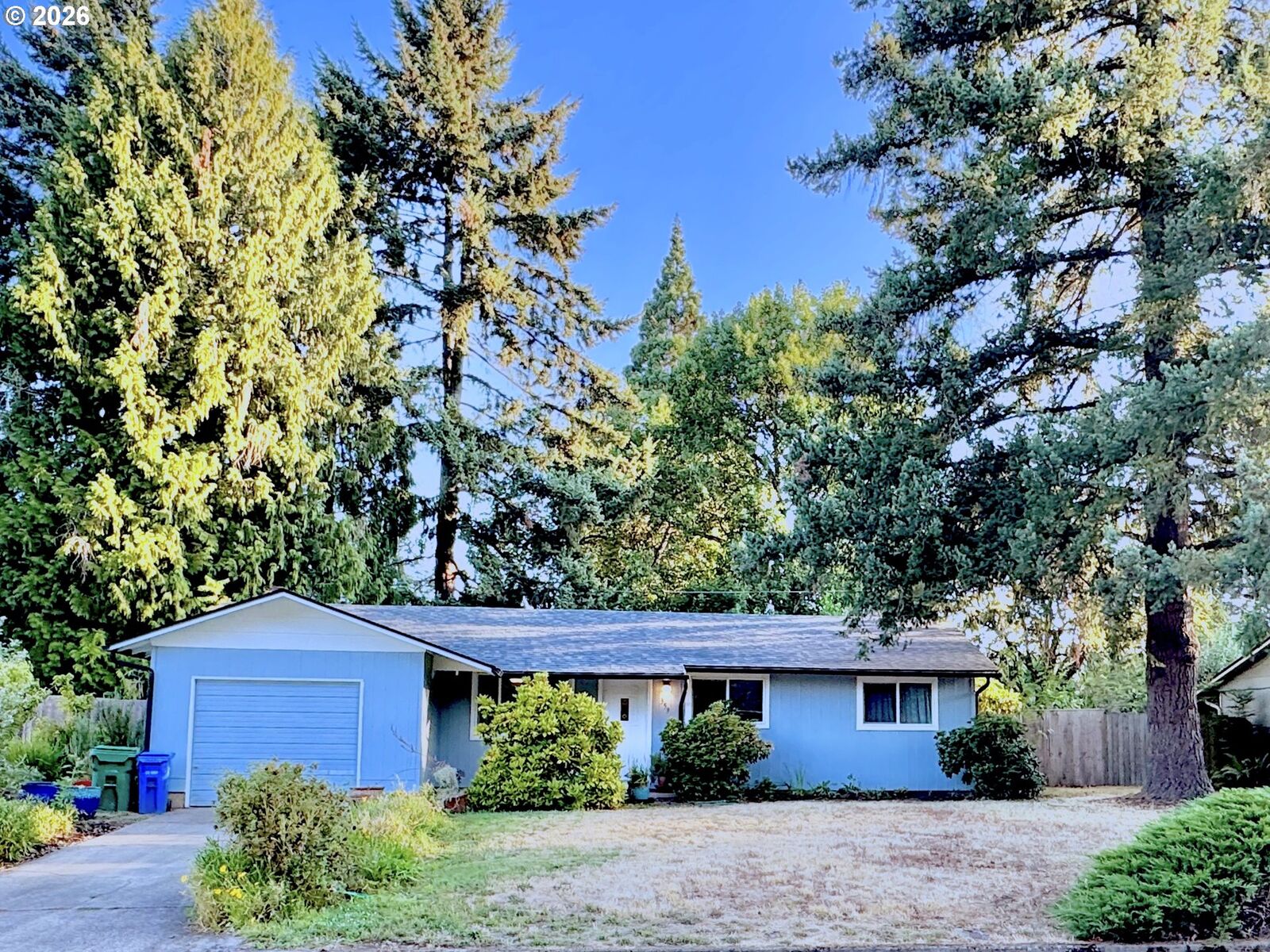 Property Photo:  359 Norman Ave  OR 97404 