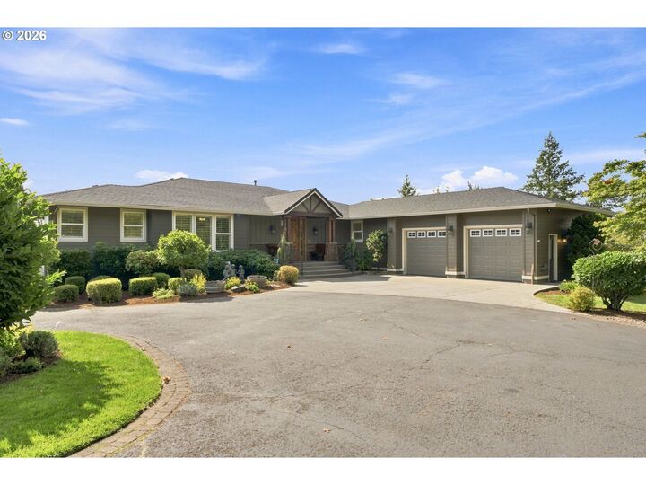 Property Photo: 1929 N 10th St WA 98671