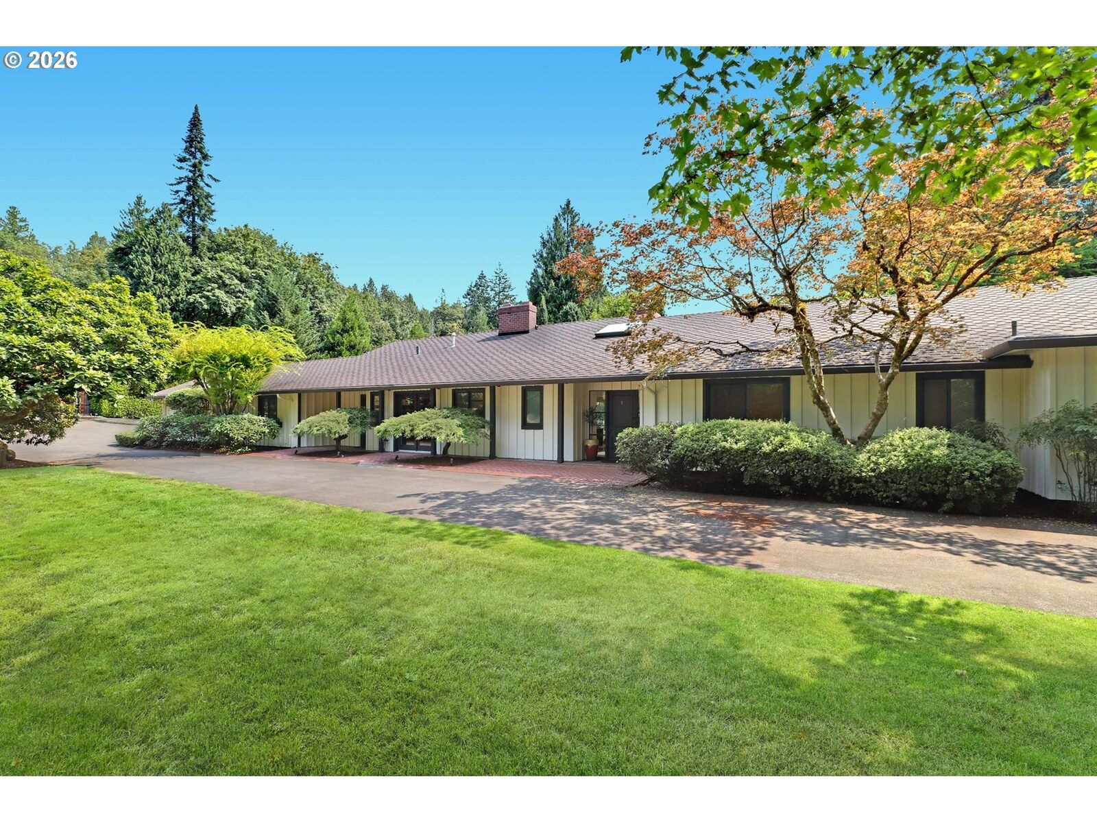 Property Photo: 4004 SW Scholls Ferry Rd OR 97221